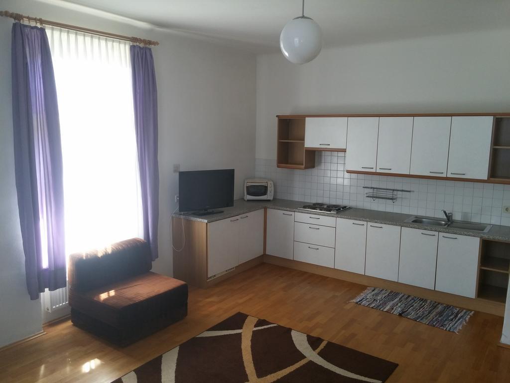 Villa Residence Santer Brunico Room photo